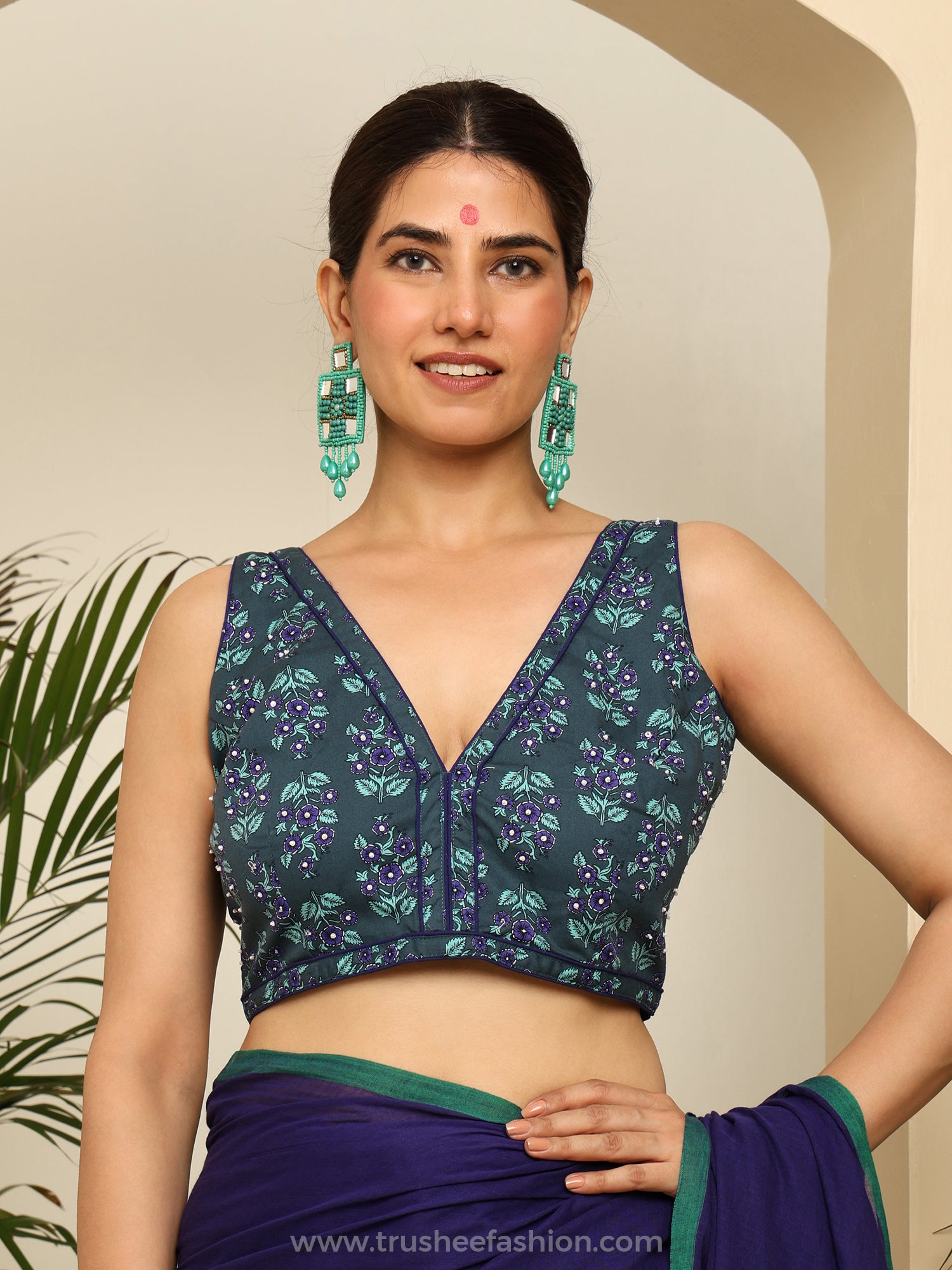 Teal Floral Printed Sleeveless V Neck Crop Blouse