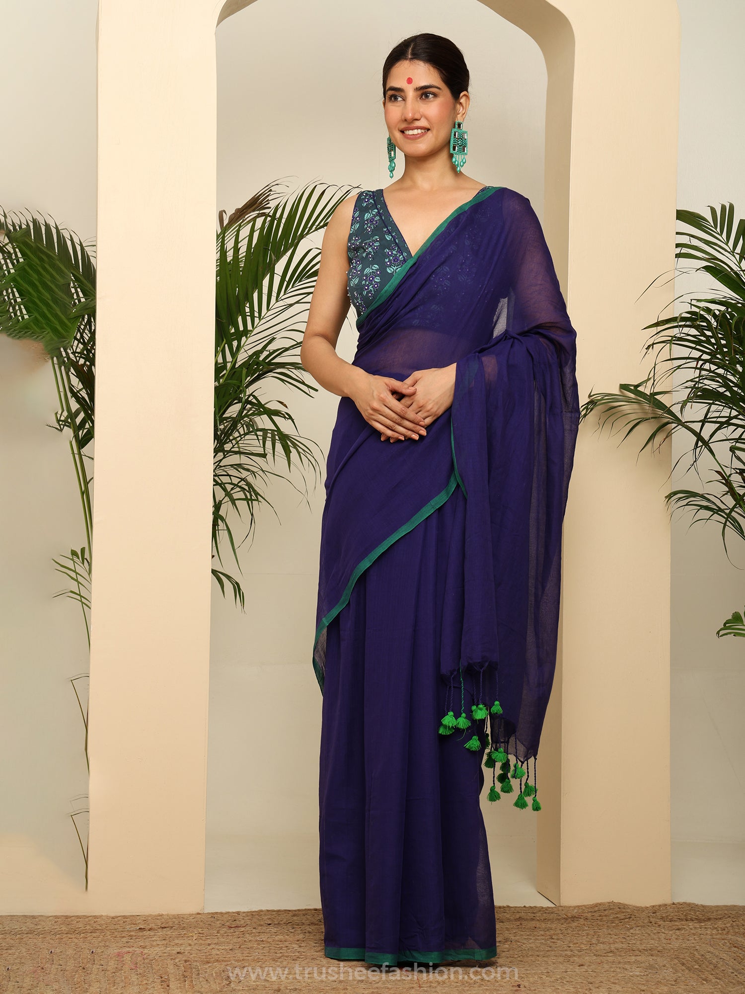 Teal Floral Printed Sleeveless V Neck Crop Blouse